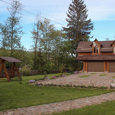 Вілла Чорногірський Вітер Верховина Екстер'єр фото