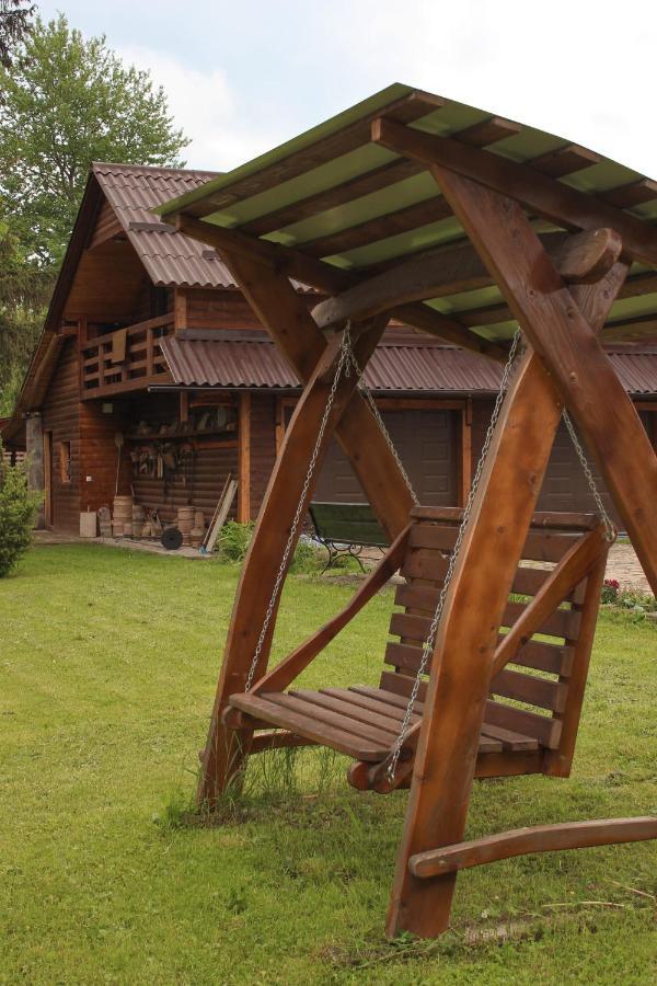 Вілла Чорногірський Вітер Верховина Екстер'єр фото
