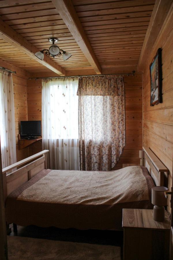 Вілла Чорногірський Вітер Верховина Екстер'єр фото